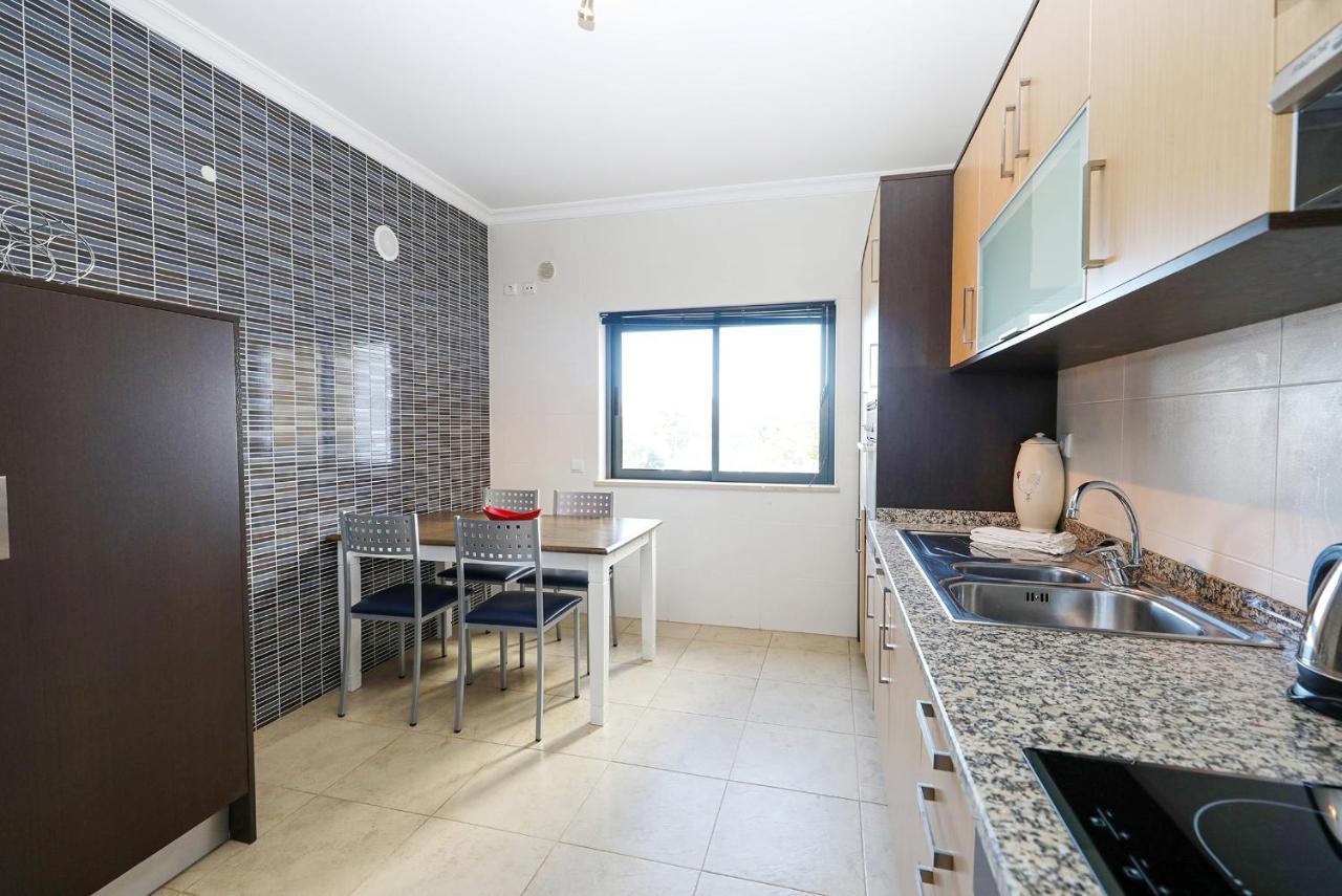 A68 - Palmeiras Paz Apartment Лагуш Екстер'єр фото