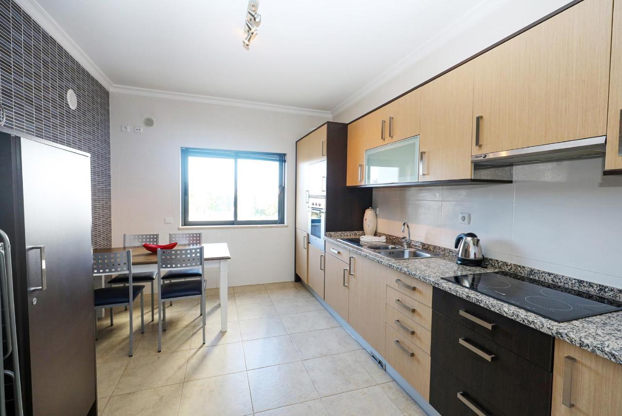 A68 - Palmeiras Paz Apartment Лагуш Екстер'єр фото